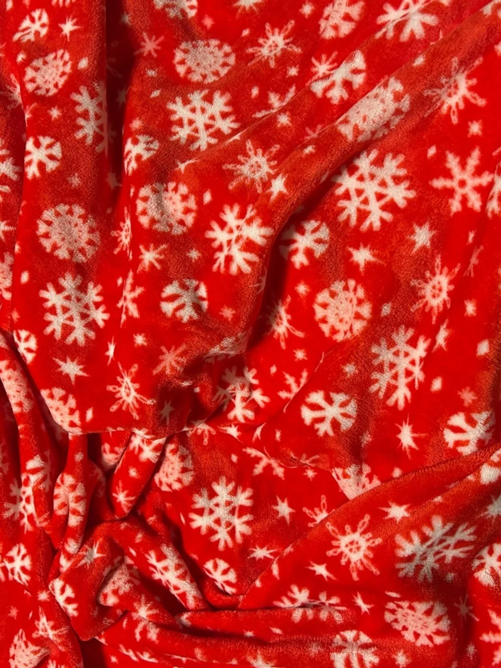 Set of 2 Christmas Throw Blankets